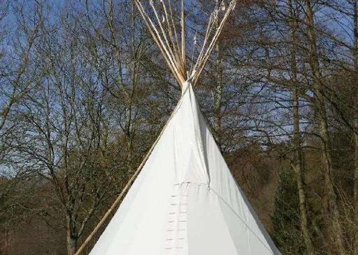 Ausserhalb2 - Uebernachten Im Tipi Weisel